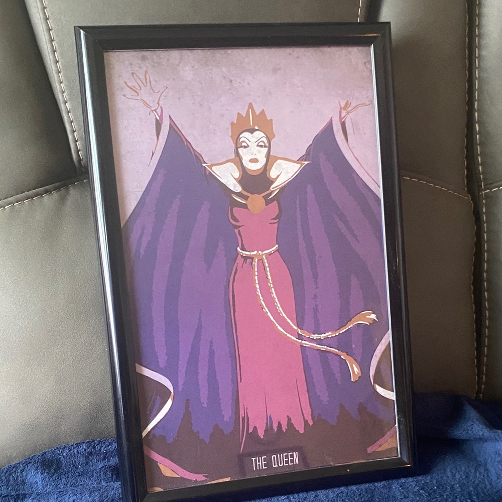 Source Unknown The Queen Wall Art - Purple, Pink, Gold